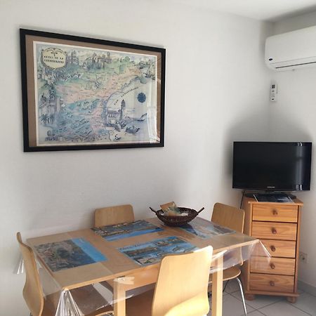 Aloes Apartment แซร์แบ ภายนอก รูปภาพ
